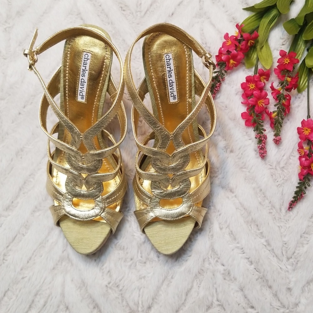 Charles David Gold Sandals Heels Size 8 - Picture 3 of 5